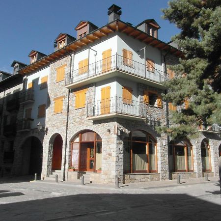 B35 - Edif. Sayo IV Apartamento - Villmor Benasque Exterior foto