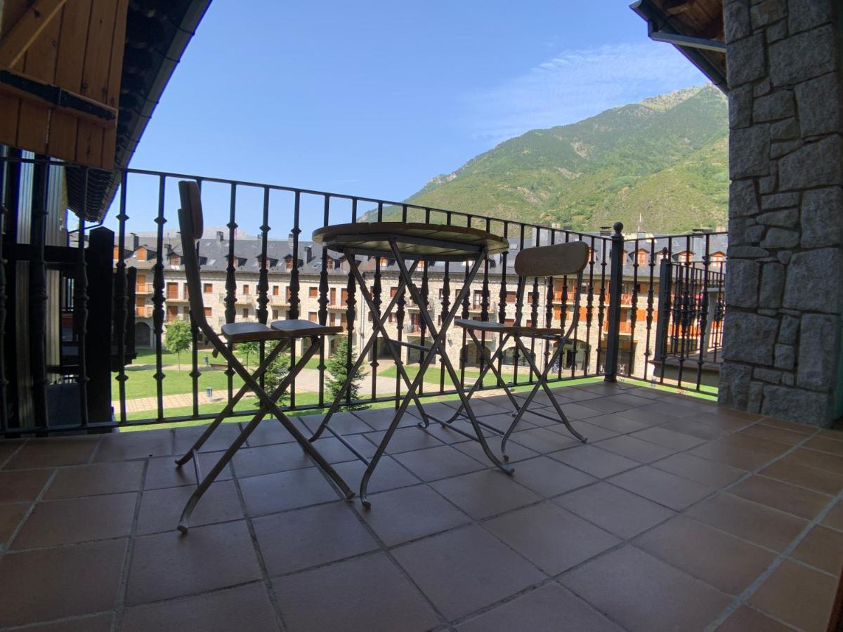 B35 - Edif. Sayo IV Apartamento - Villmor Benasque Exterior foto